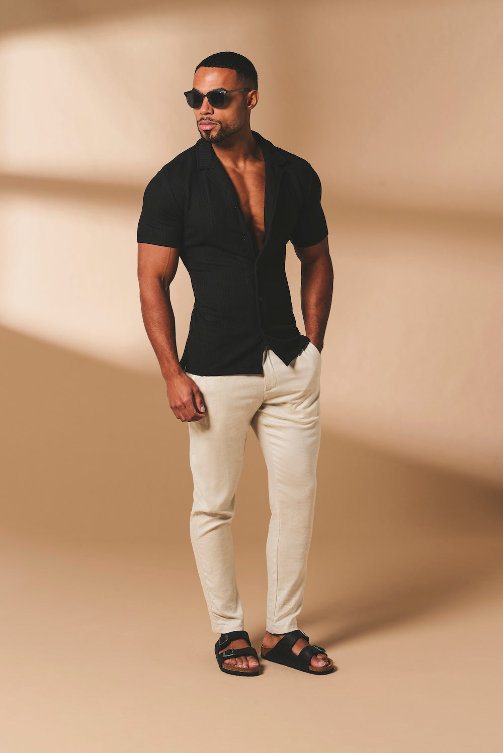 Stripe Patterned Cuban Collar Shirt in Black