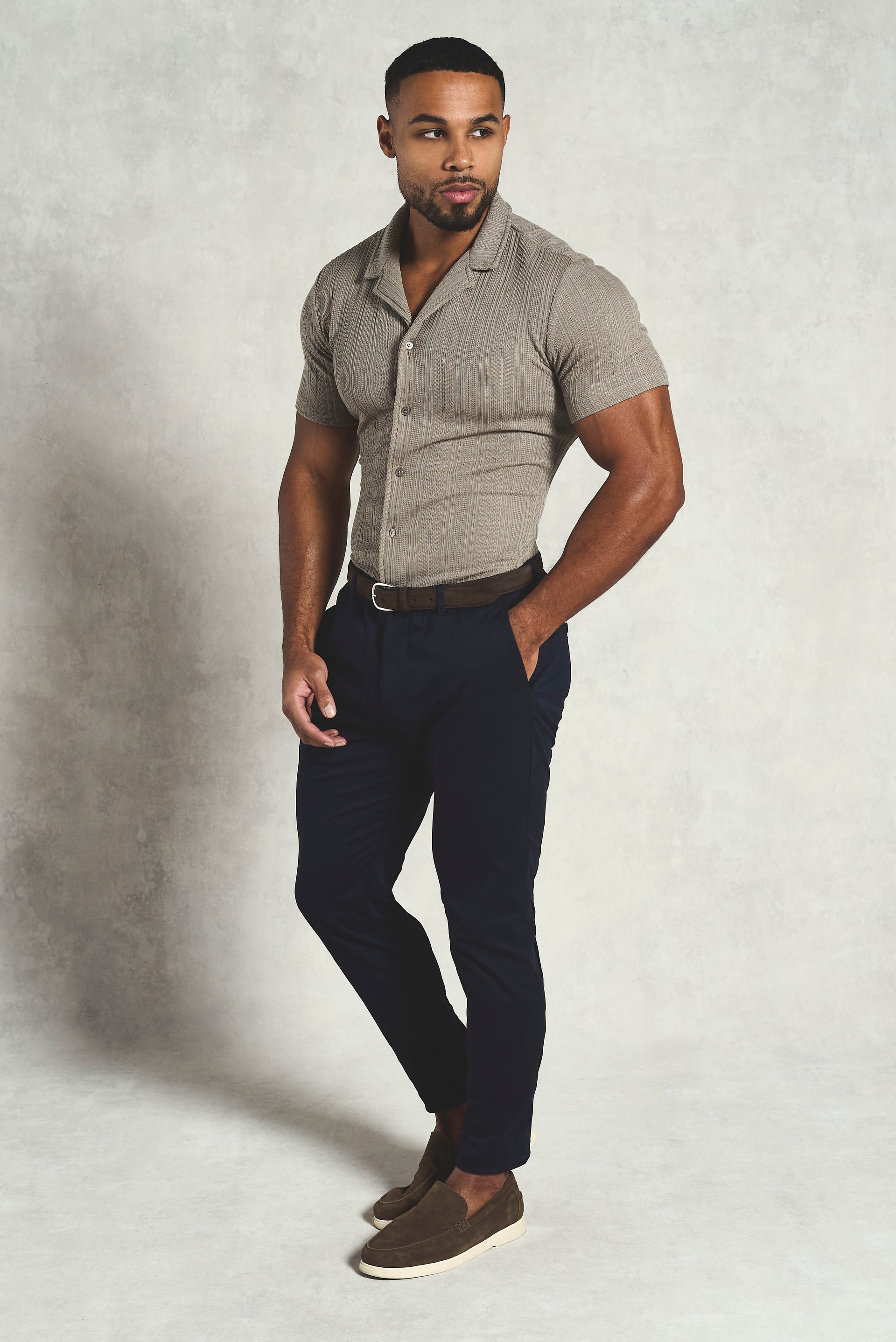 Muscle Fit Cotton Stretch Chino Trouser in Navy