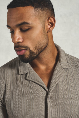 Stripe Patterned Cuban Collar Shirt in Dark Putty