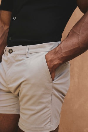 Muscle Fit Stretch Chino Shorts - Shorter Length in Pale Grey