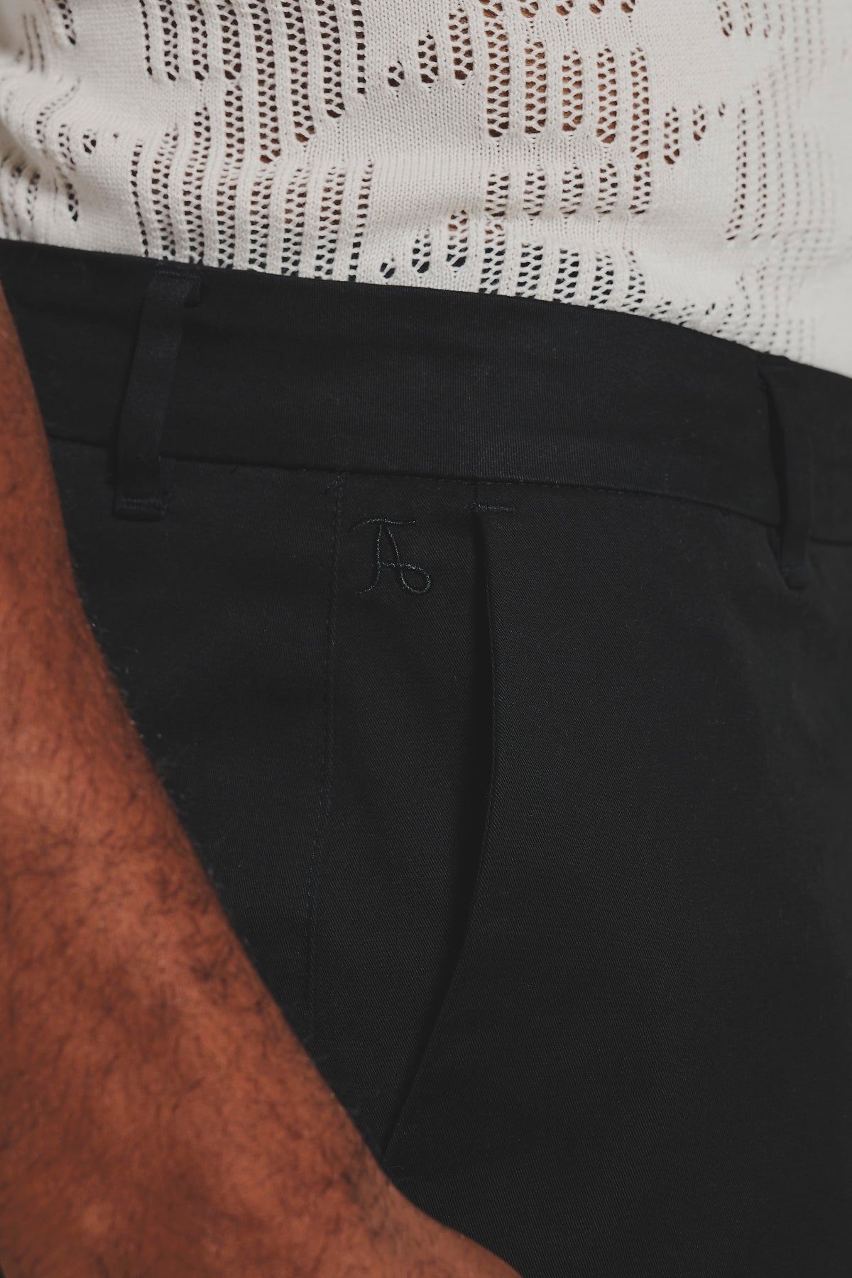 Muscle Fit Cotton Stretch Chino Trouser in Black
