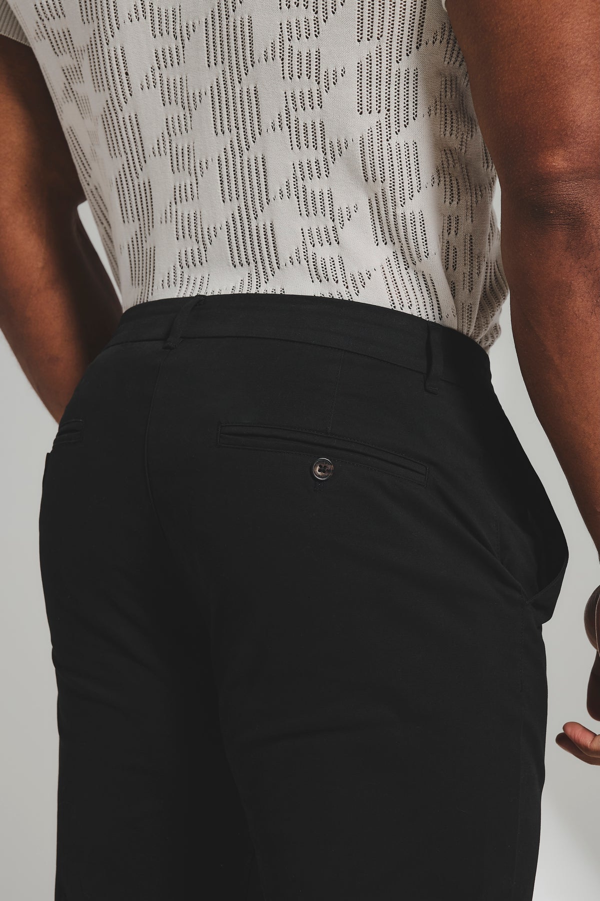 Muscle Fit Cotton Stretch Chino Trouser in Black