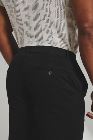 Muscle Fit Cotton Stretch Chino Trouser in Black