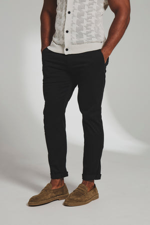 Muscle Fit Cotton Stretch Chino Trouser in Black