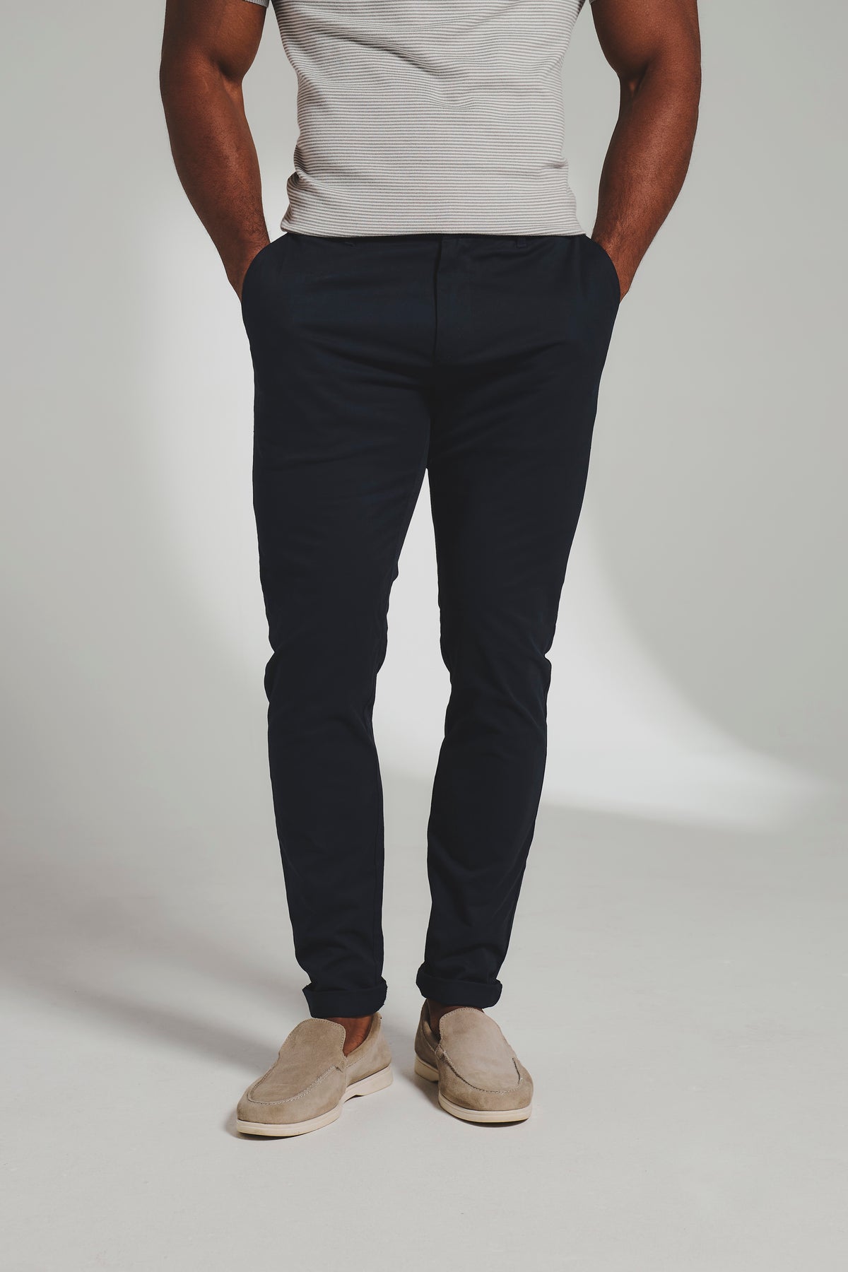 Muscle Fit Cotton Stretch Chino Trouser in Navy