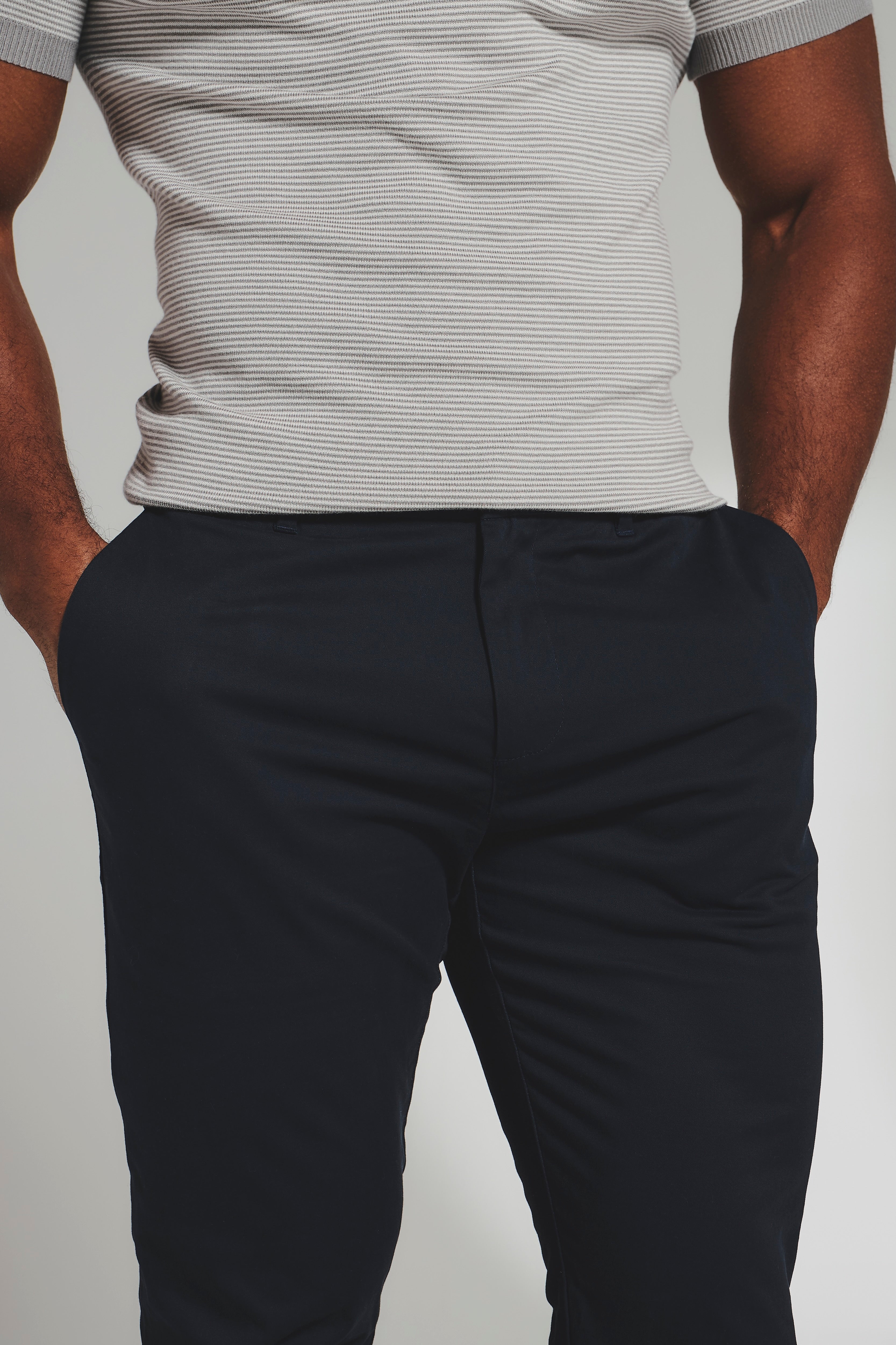 Muscle Fit Cotton Stretch Chino Trouser in Navy