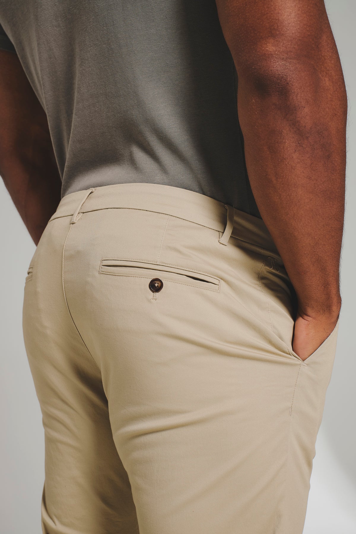 Muscle Fit Cotton Stretch Chino Trouser in Stone