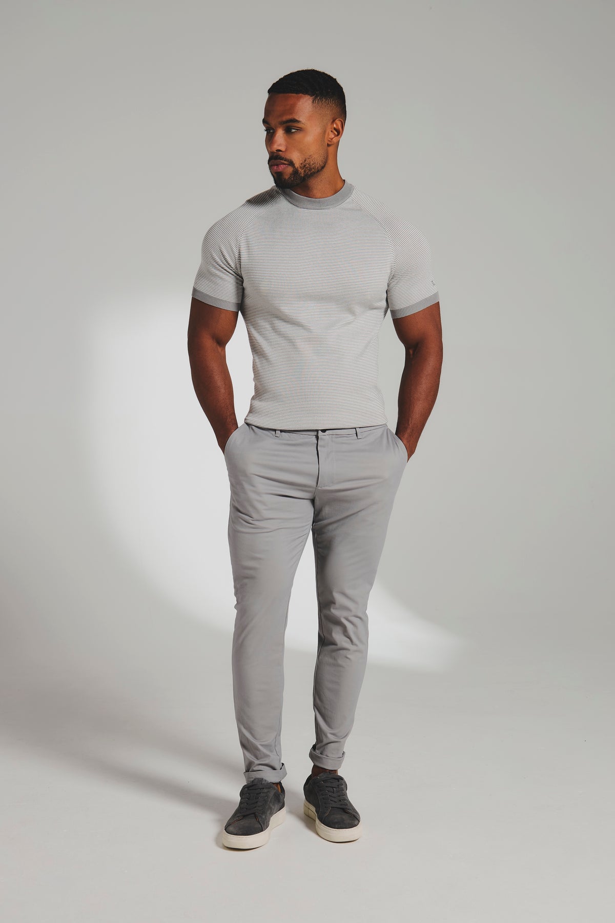 Muscle Fit Cotton Stretch Chino Trouser in Pale Grey