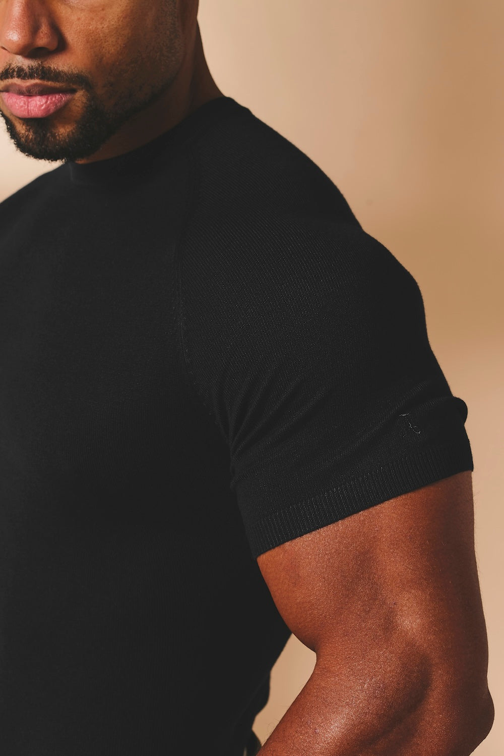 Fine Gauge Knitted T-Shirt in Black