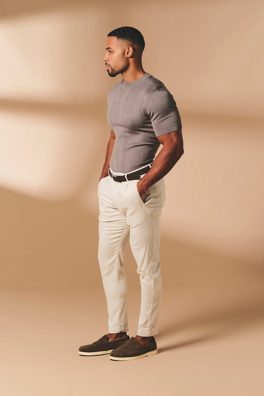 Vertical Stripe Knitted T-Shirt in Taupe