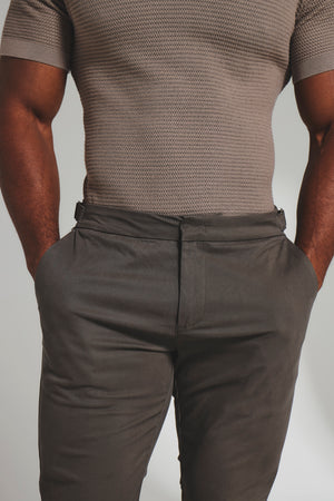 Smart Chino Side Adjuster Trousers in Mocha