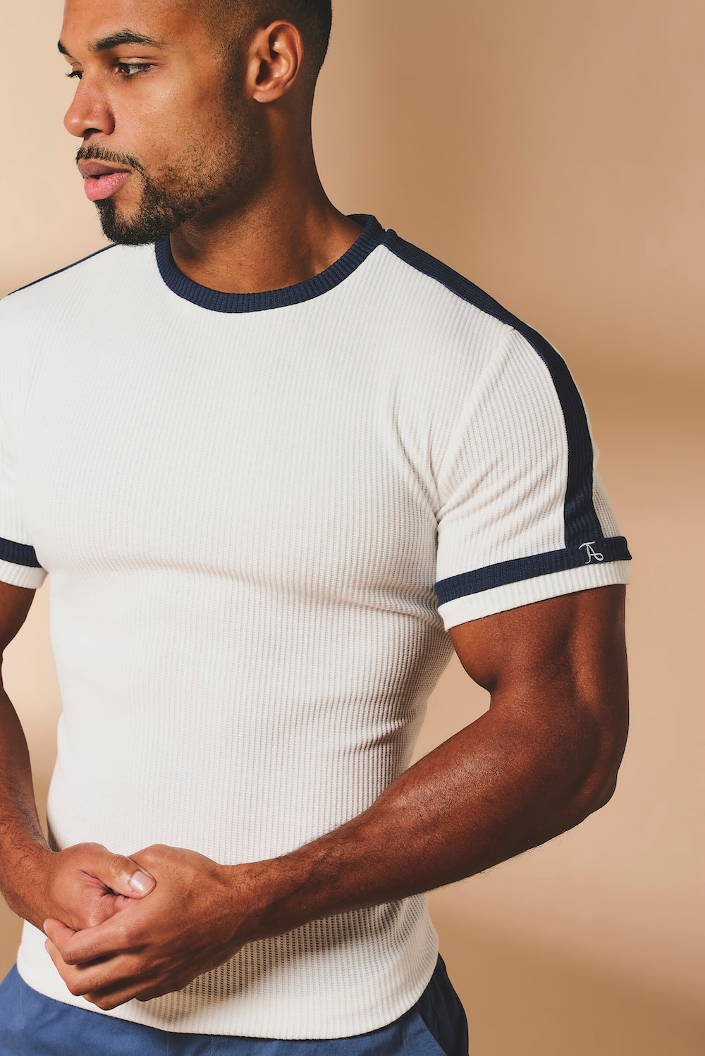 Textured Colour Blocked T-Shirt in White and Navy