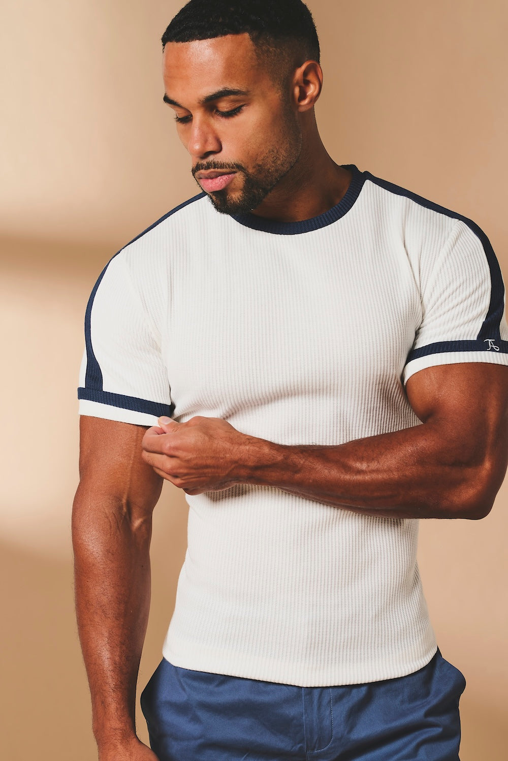 Textured Colour Blocked T-Shirt in White and Navy