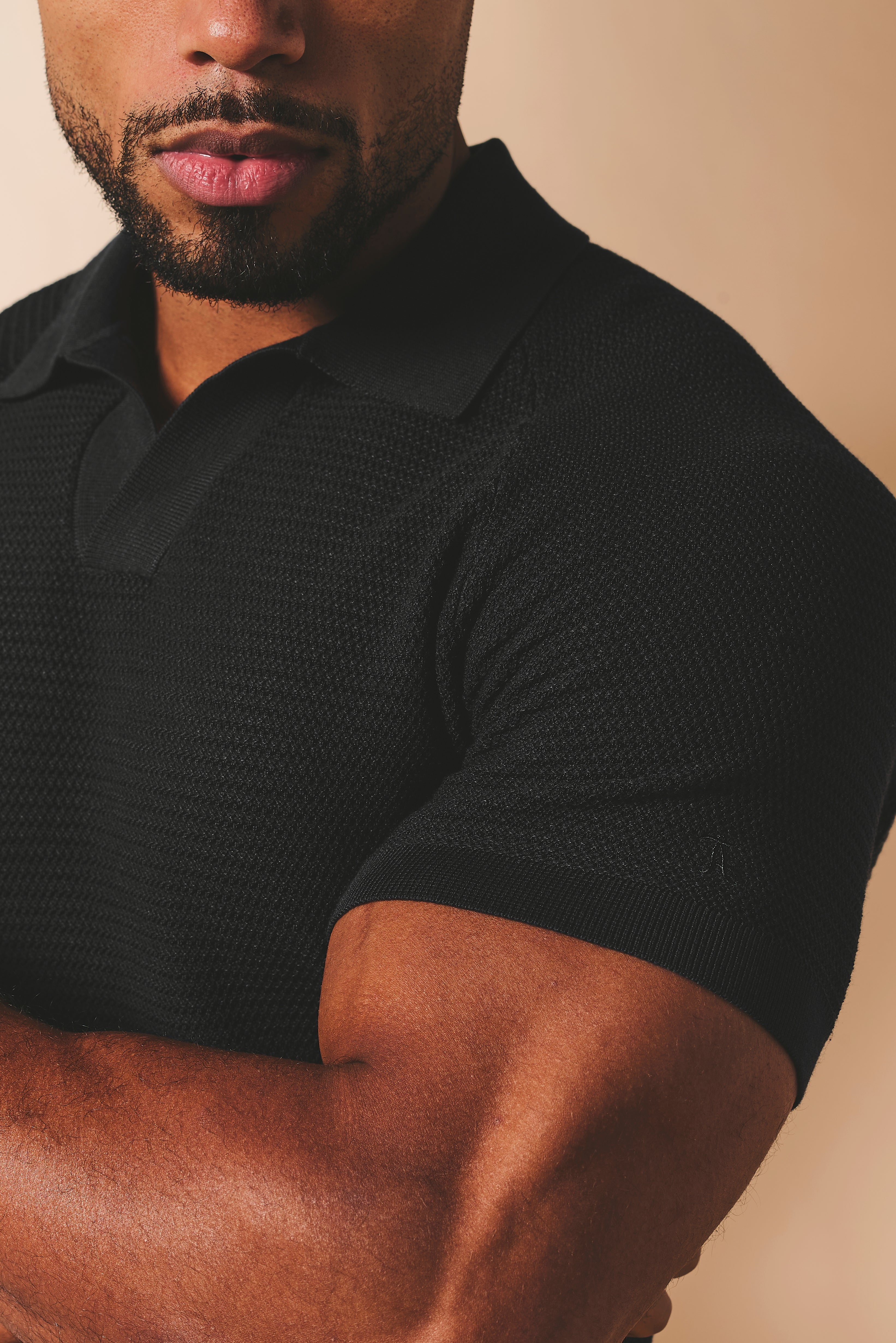 Textured Knitted Open Collar Polo Shirt in Black