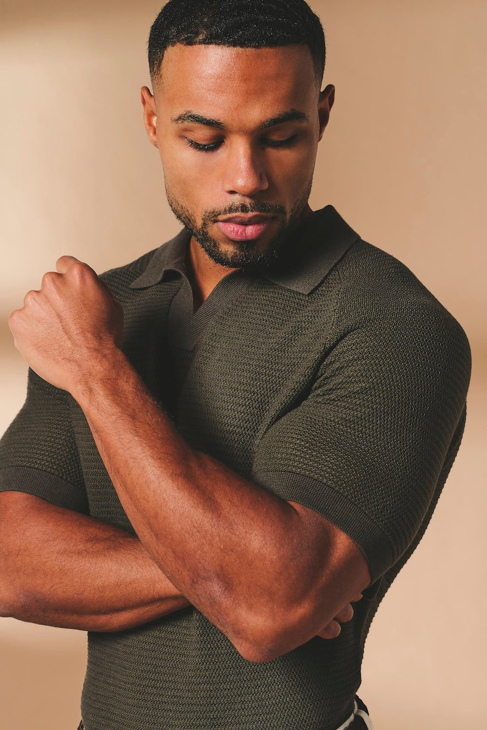 Textured Knitted Open Collar Polo Shirt in Dark Olive