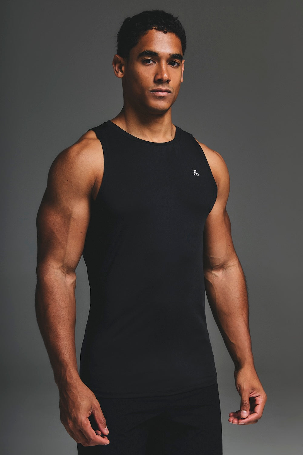 Training Vest in Black