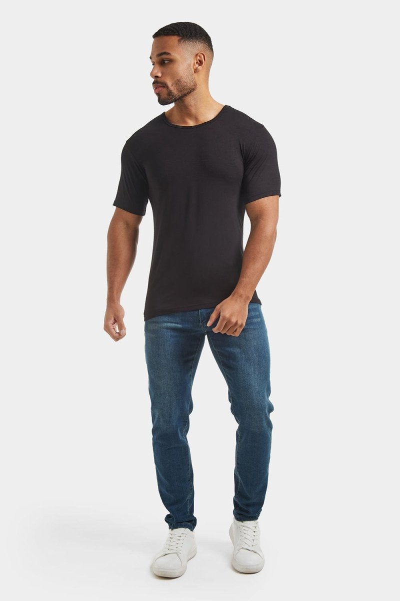 Fashion Fit T-Shirt in Black - TAILORED ATHLETE - ROW