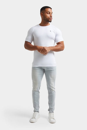 Muscle Fit Jeans in Sky Blue - TAILORED ATHLETE - ROW