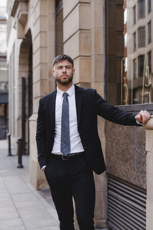 True Muscle Fit Suit Jacket in Black - TAILORED ATHLETE - ROW