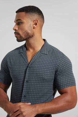 Shape Shift Printed Short Sleeve Shirt - TAILORED ATHLETE - ROW
