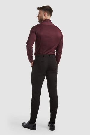Muscle Fit Essential Trousers 2.0 in Black - TAILORED ATHLETE - ROW